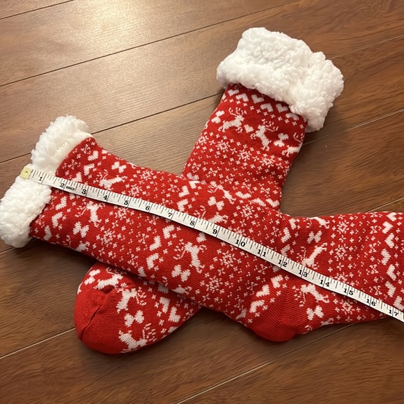 Plush furry lined Christmas socks - Picture 2 of 4